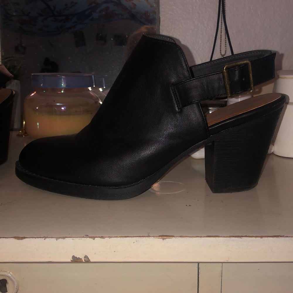 Black slip on bootie